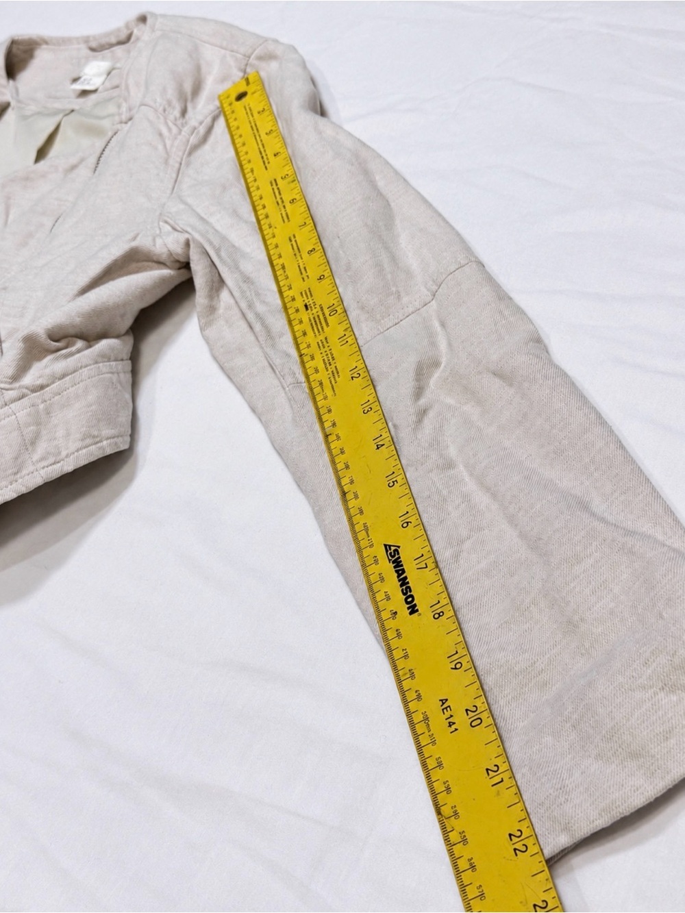 H&M Cropped Moto Jacket Beige Ivory Asymmetrical Zip Size 10 - Picture 5 of 6